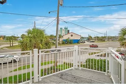 813 A1A, New Smyrna Beach, FL 32169 - Photo 32