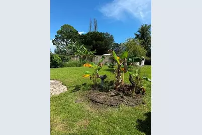 134 W Connecticut, Edgewater, FL 32132 - Photo 4