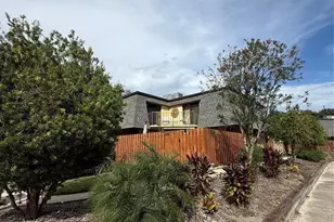 23 Cedar Dunes Dr, New Smyrna Beach, FL 32169 - Photo 2