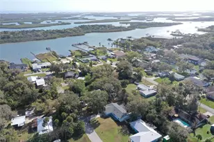 168 N Cory Dr, Edgewater, FL 32141 - Photo 4