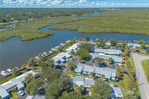 42 Jacaranda Cay Ct, New Smyrna Beach, FL 32169 - Photo 38