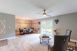 172 Scottsdale Square - Photo 6
