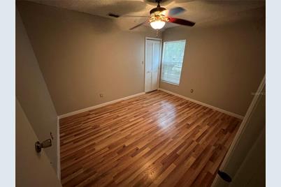 8220 Wellsmere Circle, Orlando, FL 32835 - Photo 12