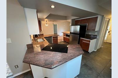 8220 Wellsmere Circle, Orlando, FL 32835 - Photo 8