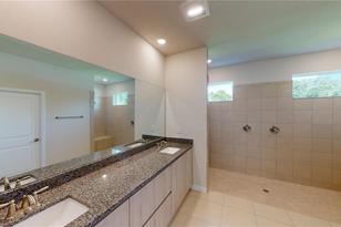 720 Montana Ave SE, Palm Bay, FL 32909 - Photo 10