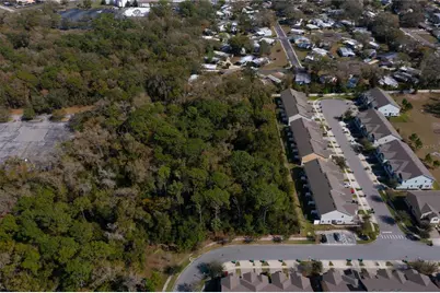 E. 10th Street Countrymen Court., Apopka, FL 32703 - Photo 4