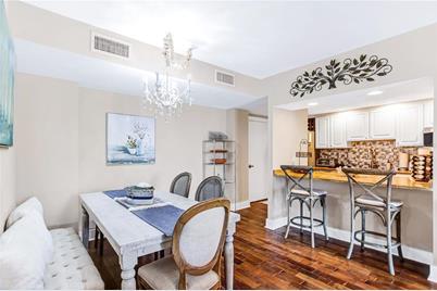 1212 Benjamin Franklin Drive #303, Sarasota, FL 34236 - Photo 10