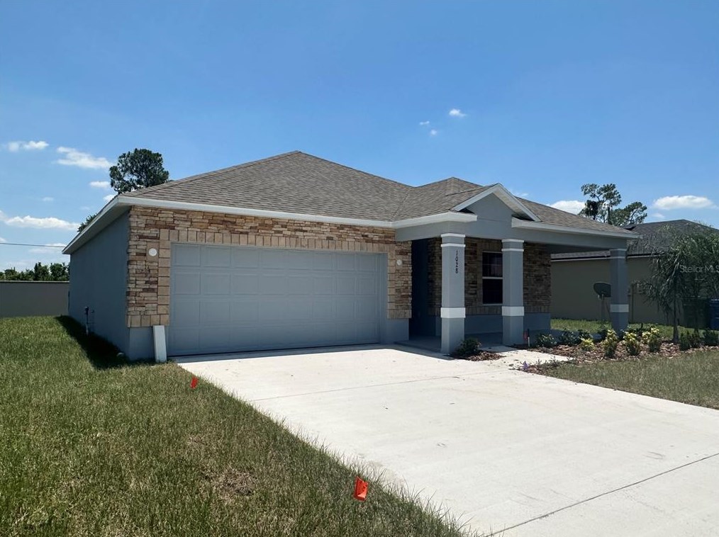 1028 Brenton Manor Dr, Winter Haven, FL 33881