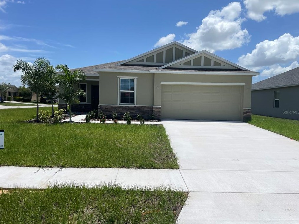 7000 Brenton Manor Ln, Winter Haven, FL 33881
