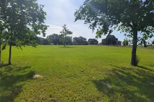 2850 Dowman Dr, Apopka, FL 32712 - Photo 2