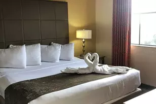 12521 Floridays Resort Dr, Orlando, FL 32821 - Photo 14