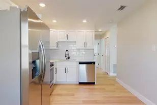 5022 10th Ave N, Saint Petersburg, FL 33710 - Photo 8