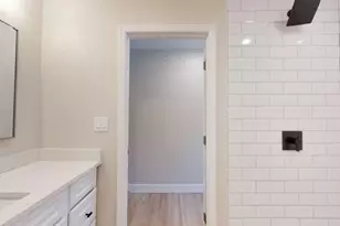 5022 10th Ave N, Saint Petersburg, FL 33710 - Photo 10