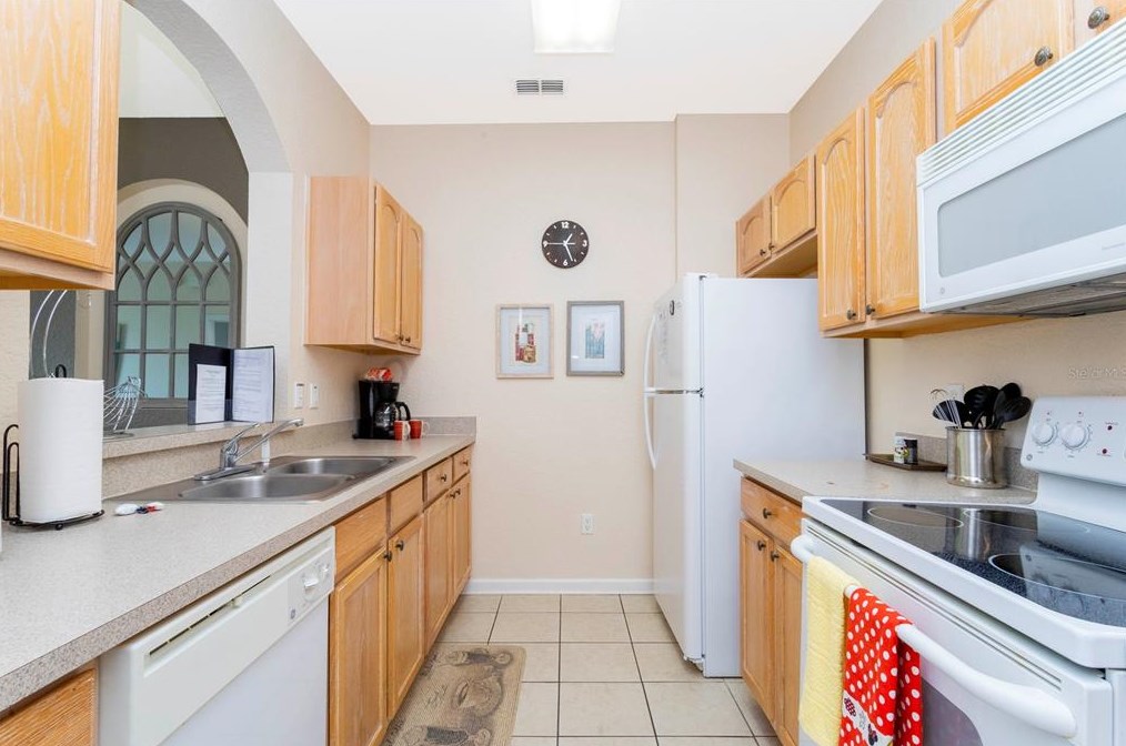 2813 Almaton Loop #301, Kissimmee, FL 34747