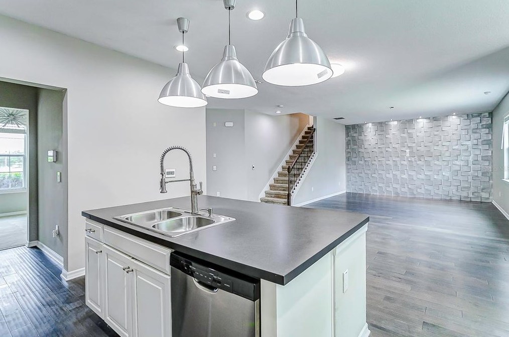 2840 Sonata Ct, Saint Cloud FL  34772-6702 exterior