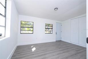 2413 Drake Dr - Photo 20