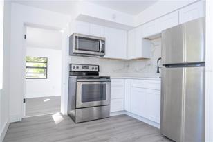 2413 Drake Dr - Photo 14
