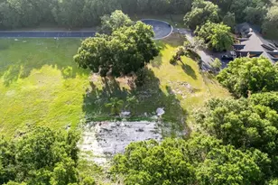 330 Gravina Pt, Sanford, FL 32771 - Photo 1