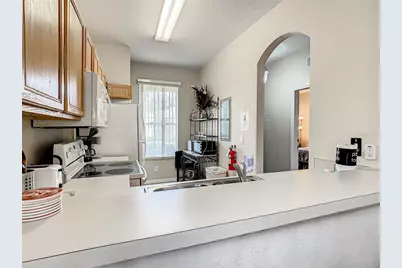 702 Calabria Ave, Davenport, FL 33897 - Photo 8