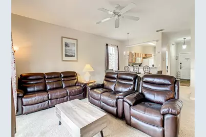 702 Calabria Ave, Davenport, FL 33897 - Photo 14