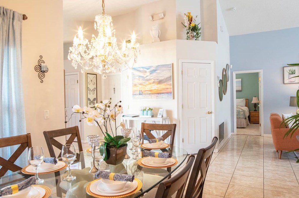 172 Fox Loop, Davenport FL  33837-3821 exterior