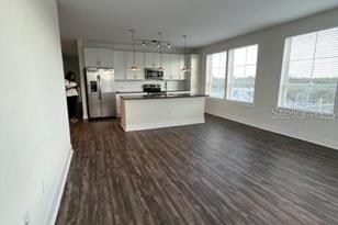 733 Main Ln, Orlando, FL 32801 - Photo 4