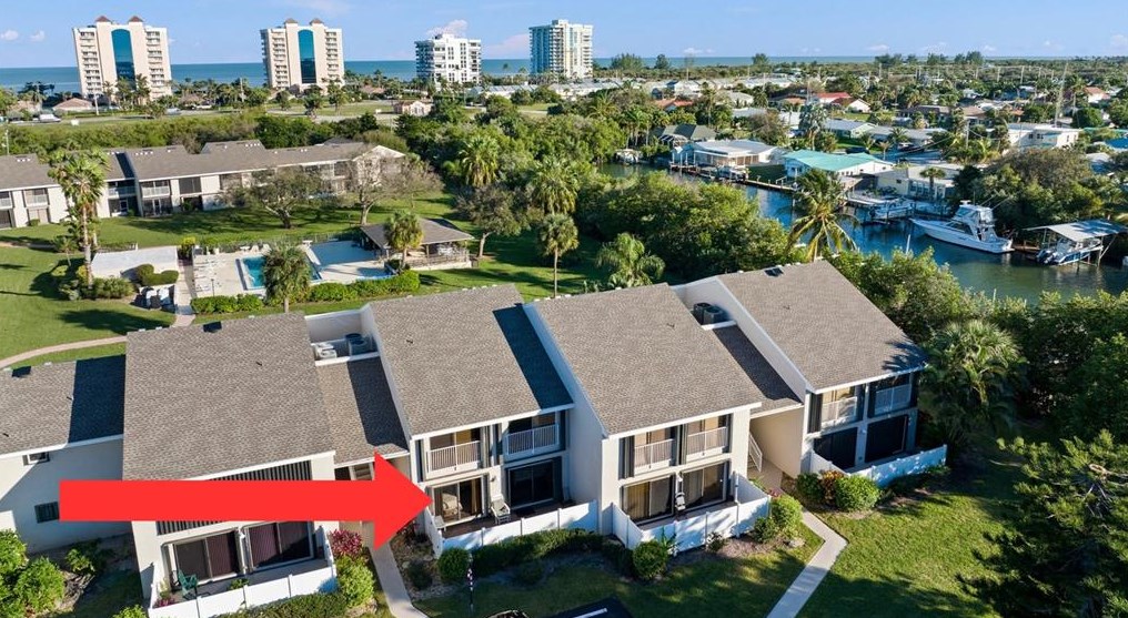 3212 Lakeview Cir, Fort Pierce FL  10105-8859 exterior