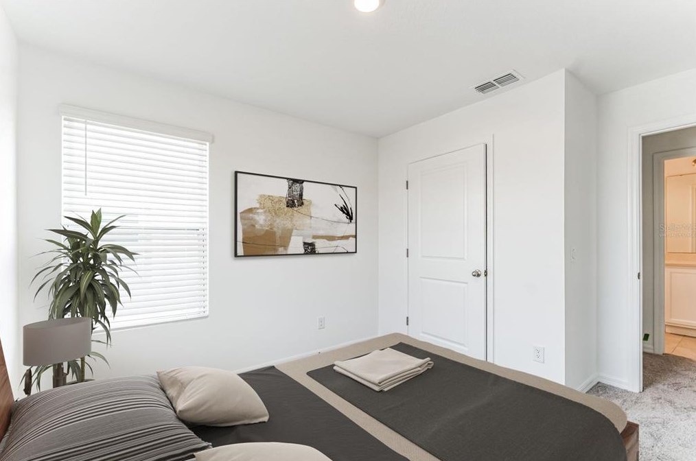 6525 Cyrils Dr, Saint Cloud FL  34771-9205 exterior