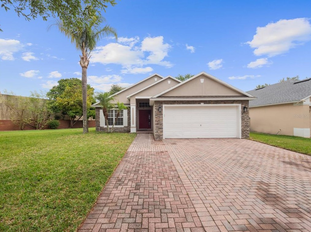 4537 Conroy Club Dr, Orlando, FL 32835