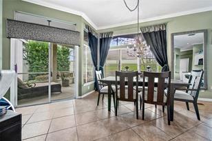 208 Wimbledon Cir - Photo 10