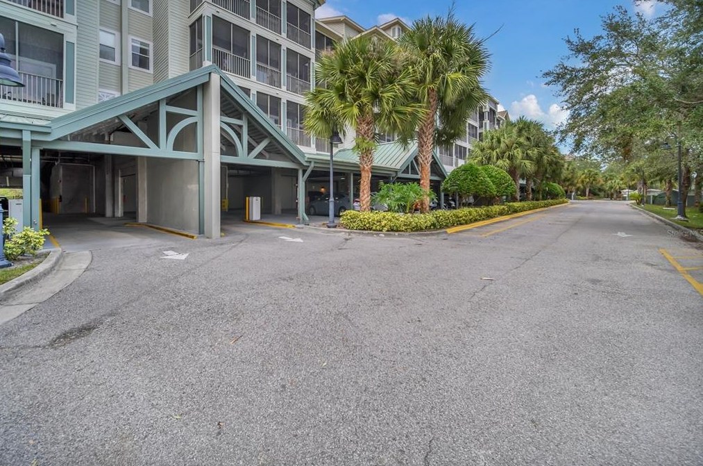 14200 Avalon Rd, Winter Garden FL  34787-8600 exterior
