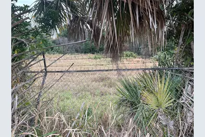 180 Thompson Avenue, Cocoa, FL 32927 - Photo 1