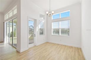 988 Signet Dr - Photo 6