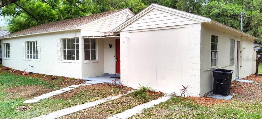 2426 Willow Ave, Sanford, FL 32771