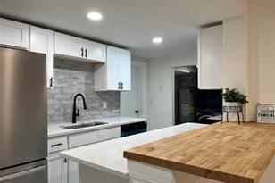 6430 Summit Dr - Photo 10