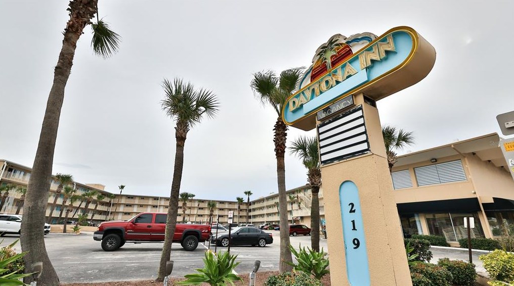 219 S Atlantic Ave #440, Daytona Beach, FL 32118