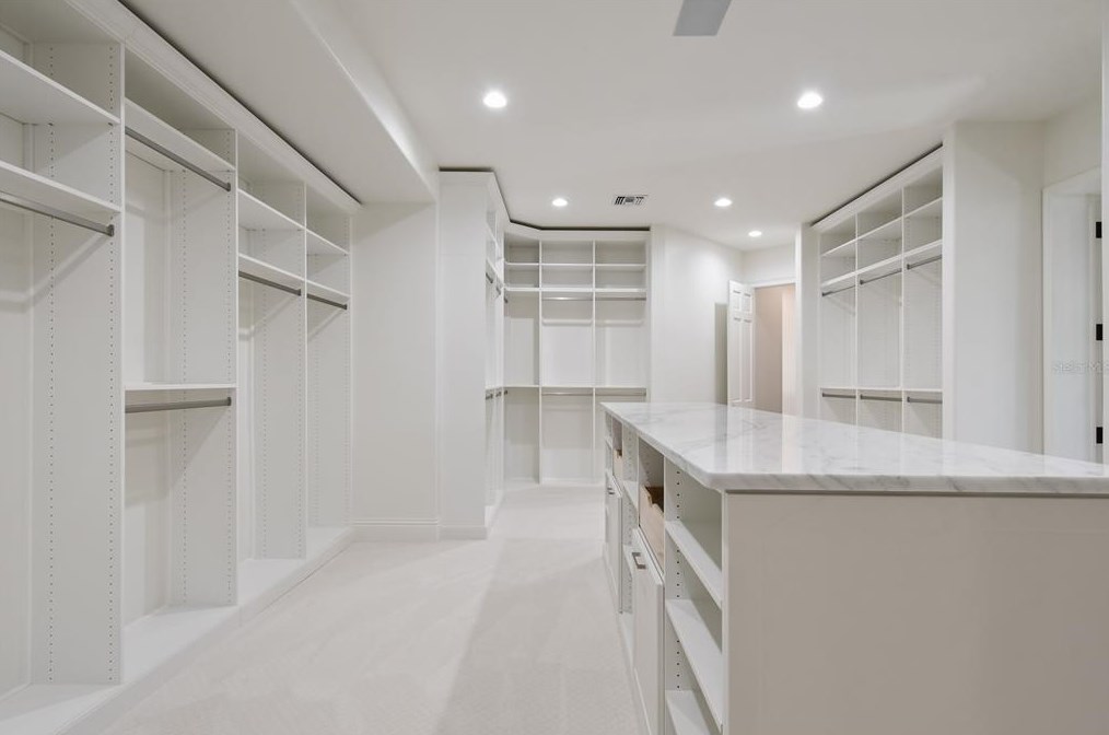 570 Manor Rd, Maitland FL  32751-5760 exterior