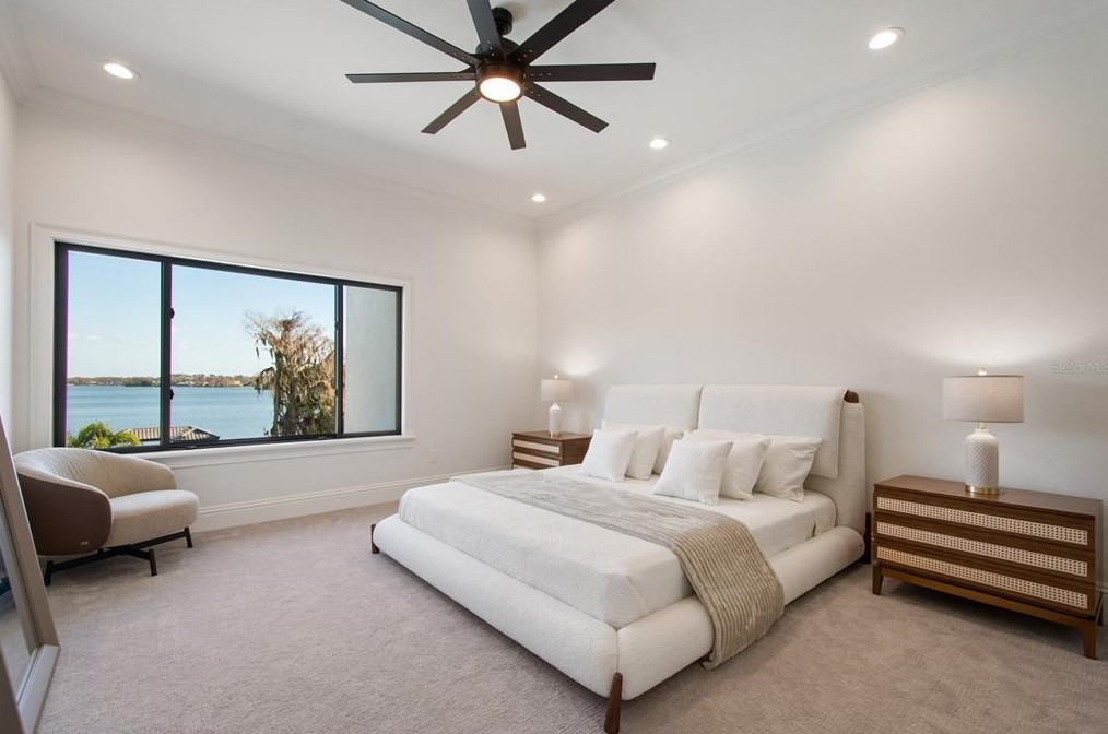 570 Manor Rd, Maitland FL  32751-5760 exterior