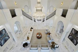 570 Manor Rd - Photo 8