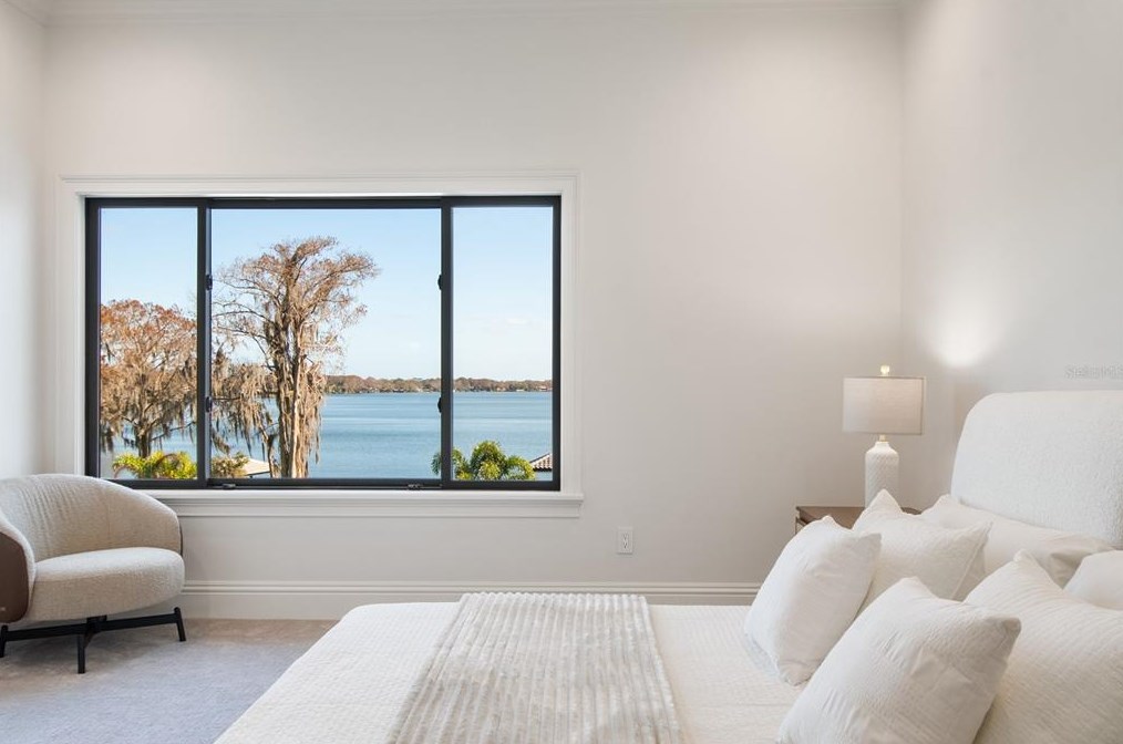 570 Manor Rd, Maitland FL  32751-5760 exterior