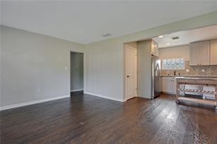 1303 Canterbury Rd - Photo 6