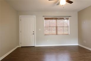 1512 Florinda Dr - Photo 8