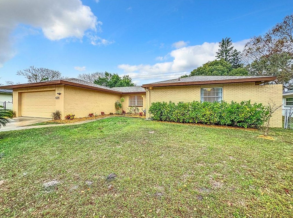 629 Swallow Dr, Casselberry, FL 32707-4812