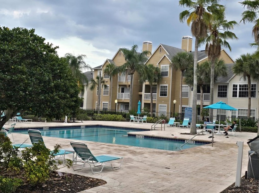 1065 Hiawassee Rd, Orlando FL  32835-1721 exterior