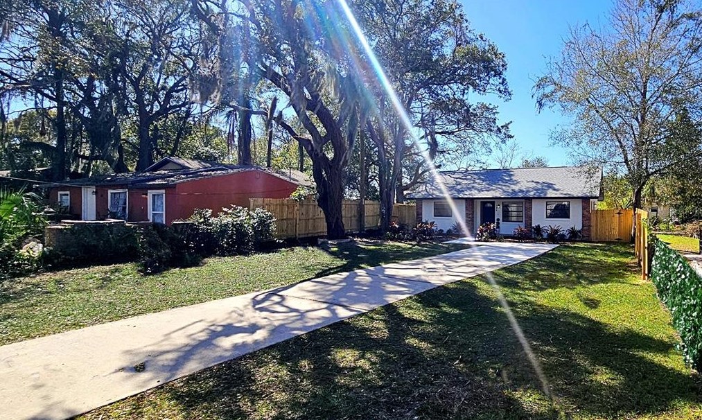 136 Buena Vista Ave, Orlando, FL 32835-1304