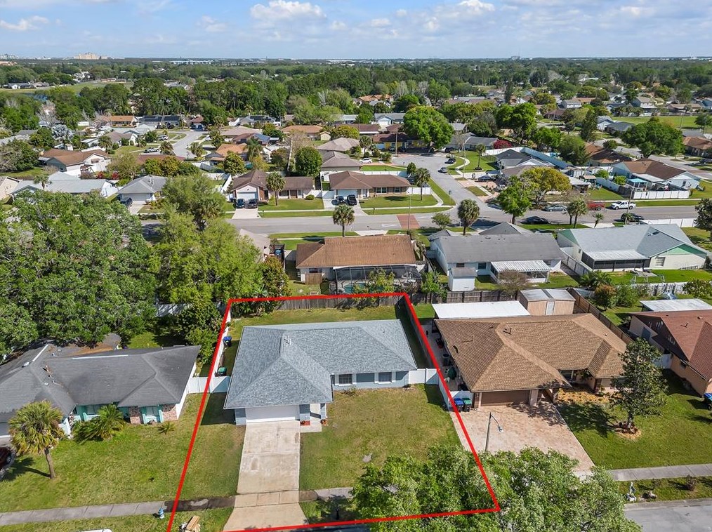 2715 Sumba Ave, Orlando, FL 32837-9575