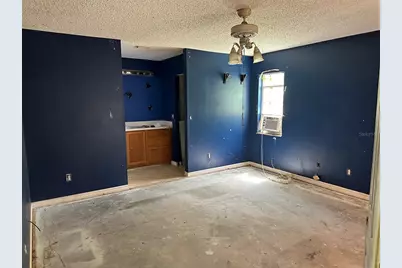 3009 SW Elizabeth St, West Melbourne, FL 32904 - Photo 4