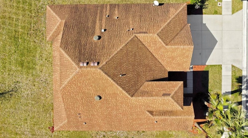 2327 Sebago Dr, Lakeland FL 33805-8005 exterior