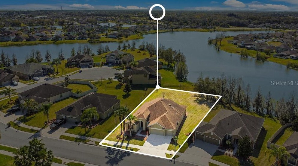 2327 Sebago Dr, Lakeland, FL 33805-8005