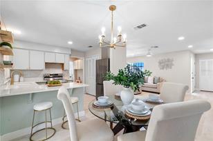 1486 Saxon Blvd - Photo 4